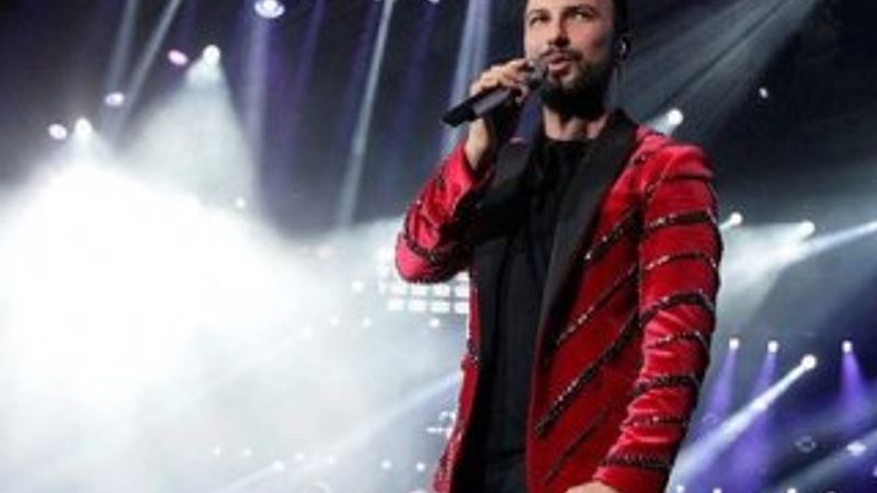 Tarkan, Ramazan Bayramı'nı kutladı