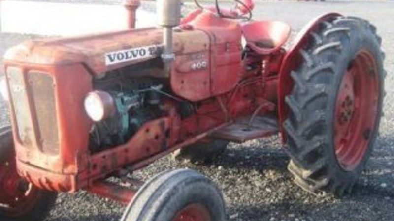 Traktörün altında kalan Hira öldü