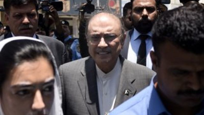 Eski devlet başkanı para aklamadan gözaltına alındı