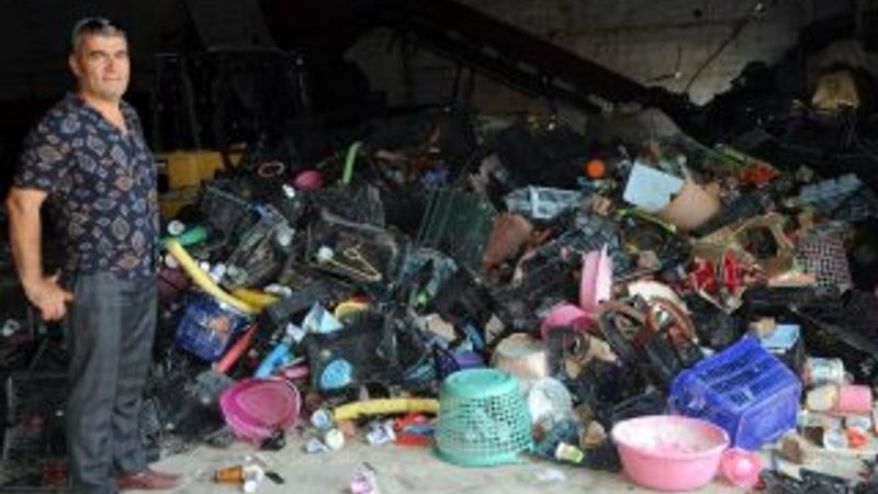 Mersin'de atık toplayan hurdacıydı, tesis açtı