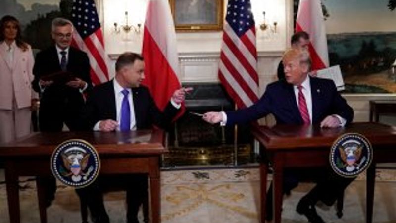 ABD Polonya'da bulunan asker sayısını artırıyor