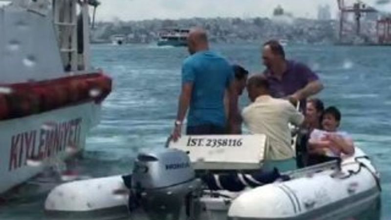 Kadıköy açıklarında can pazarı