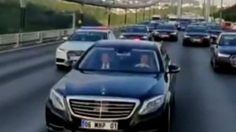 Devlet Bahçeli İstanbul'a Mehter Marşı ile girdi