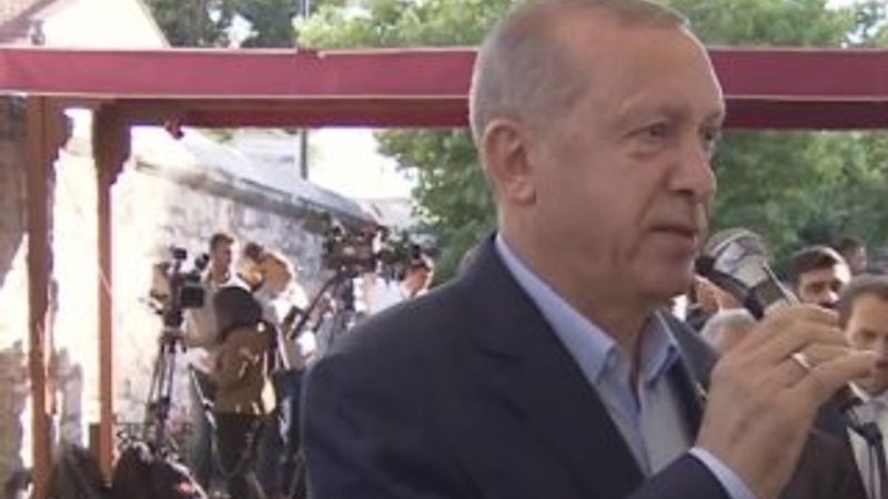 Cumhurbaşkanı, Mursi için kılınan cenaze namazına katıldı