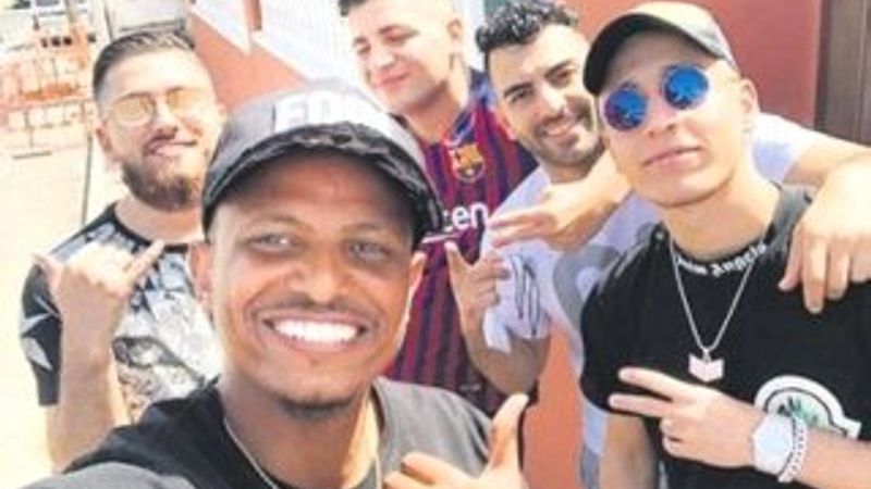 Emre Mor'un Ibiza kaçamağı