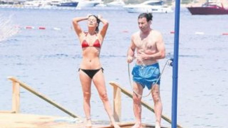 Kaya Çilingiroğlu halk plajında