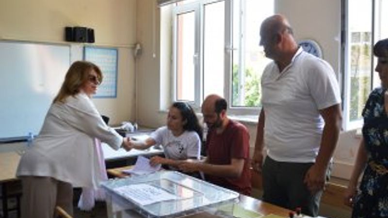 Tansu Çiller oyunu kullandı