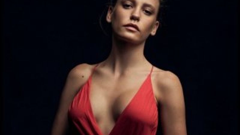 Serenay Sarıkaya fena patladı