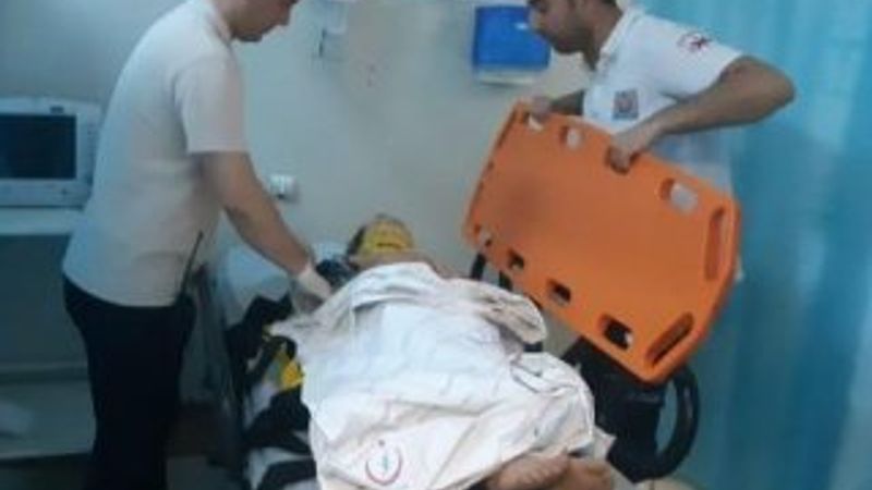 Siirt'te elektrik direğinden düşen çocuk ağır yaralandı