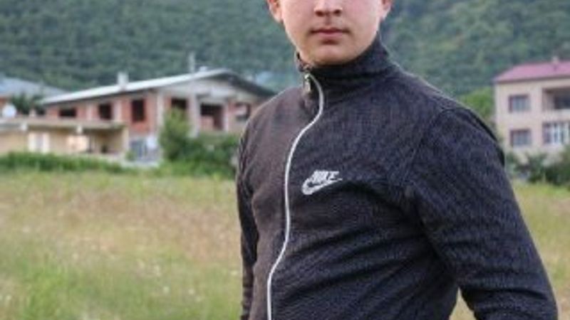 Sakarya'da ahırda elektrik akımına kapılan genç öldü