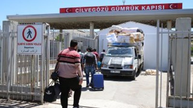 Suriyelilerin ülkelerine dönüşü sürüyor