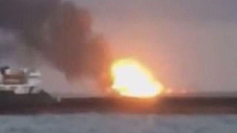 Rus su altı araştırma denizaltısında yangın: 14 ölü