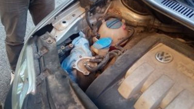 Sakarya'da jandarma, kaputa gizlenmiş silah yakaladı