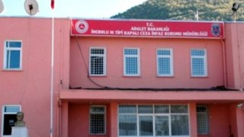 İnebolu Cezaevi'nde mahkumların sevki başladı