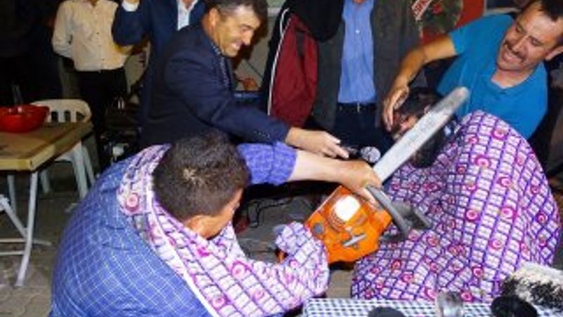 Kütahya'da korkunç köy düğünü geleneği