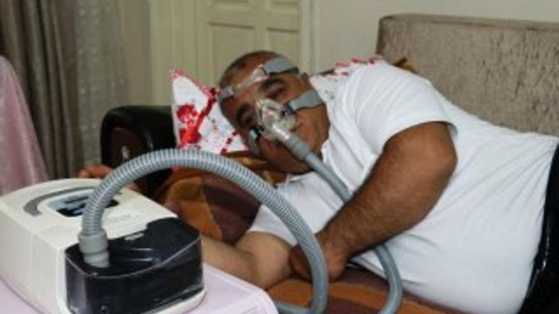 Van'da uyku apnesi yaşayan şahıs 3 yıldır uyuyamıyor