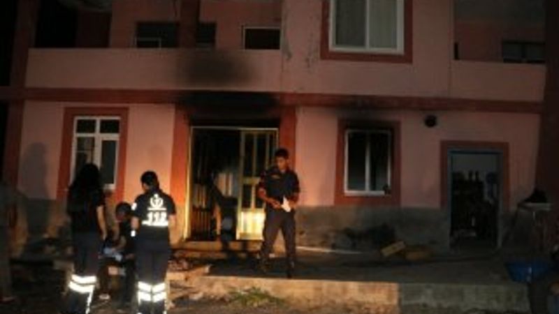 Yaşlı kadın evinde çıkan yangında hayatını kaybetti
