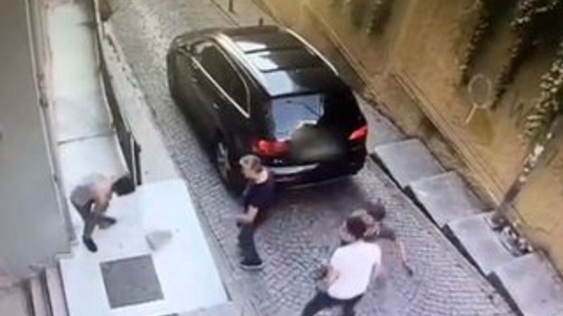 İstanbul’da tornavidalı cinayet kamerada