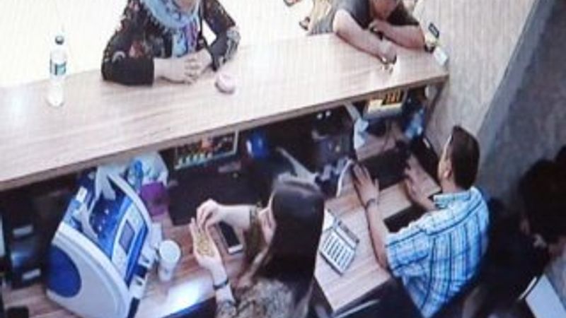 Gaziantep'te altın bozduran kadın fazla para aldı