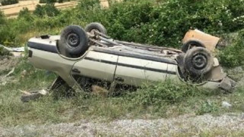 Kastamonu'da otomobil devrildi: 5 kişilik aile yaralı