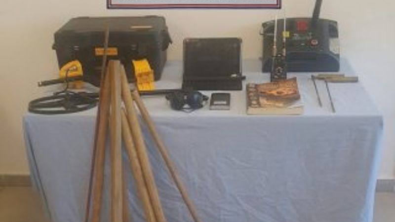 Bolu'da kaçak kazı operasyonu: 4 gözaltı