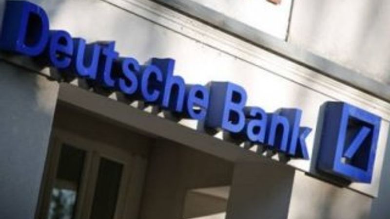 Alman devi Deutsche Bank batıyor