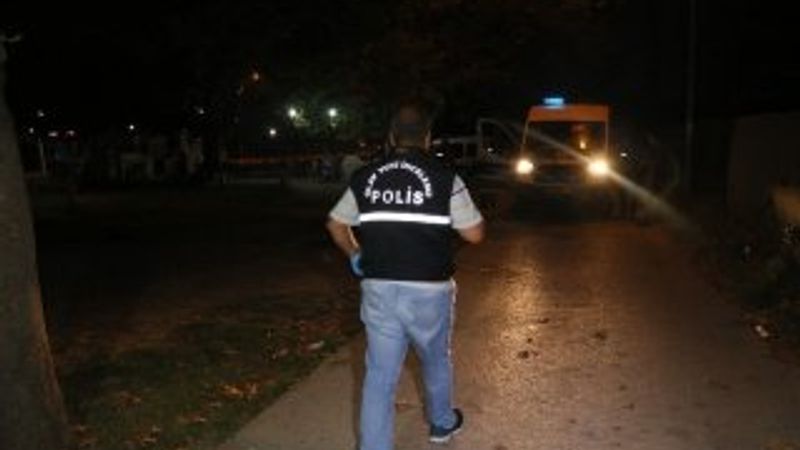 Adana bıçaklı kavga: 1 ölü