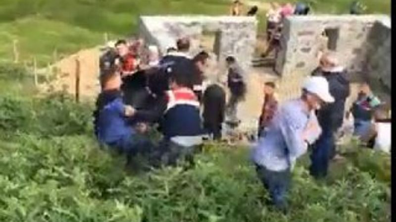 Gümüşhane'de kaçak yapı yıkımında arbede çıktı