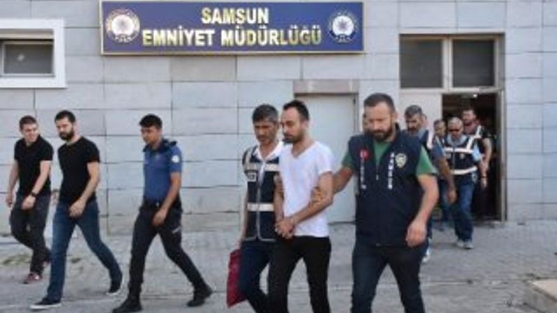 Tahliye sözü verip rüşvet alan 10 kişi yakalandı