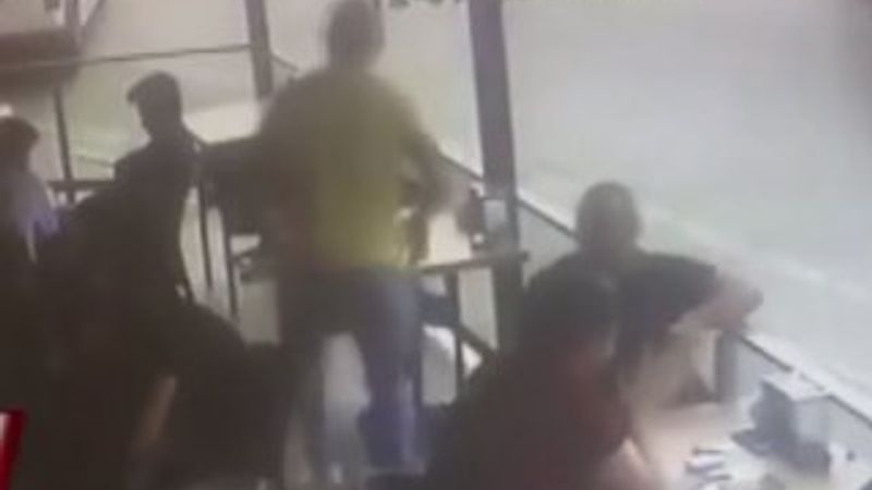 Bursa'da kafeterya önünde cinayet