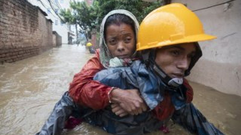 Nepal’de sel felaketi: 32 ölü, 17 kayıp, 12 yaralı