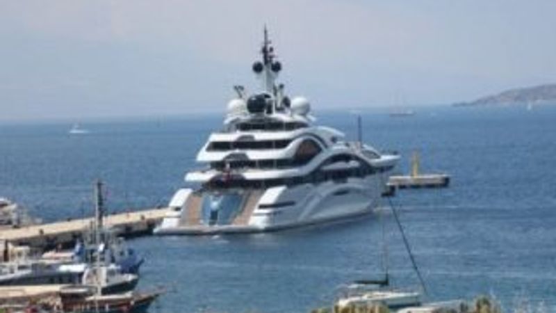 Katar Emiri'nin yüzen sarayı Bodrum'da