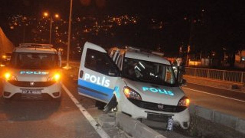 Zonguldak'ta polis aracı kaza yaptı