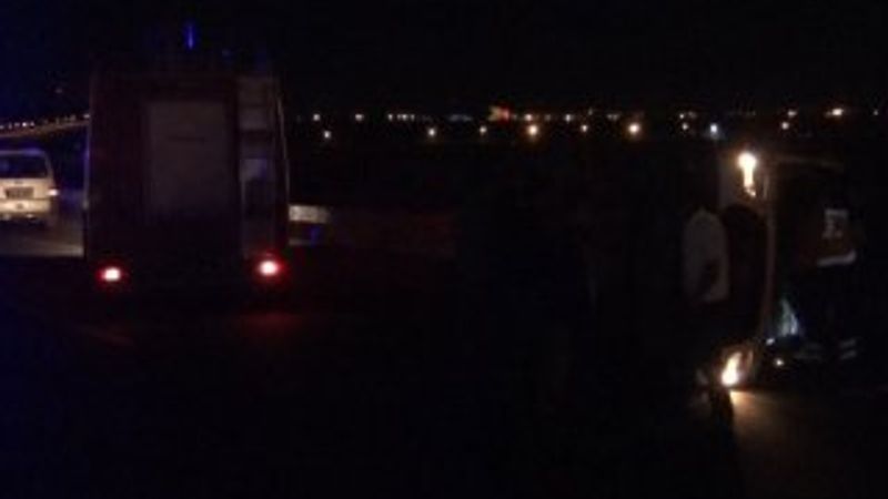 Kars’ta ambulans ile ticari araç çarpıştı