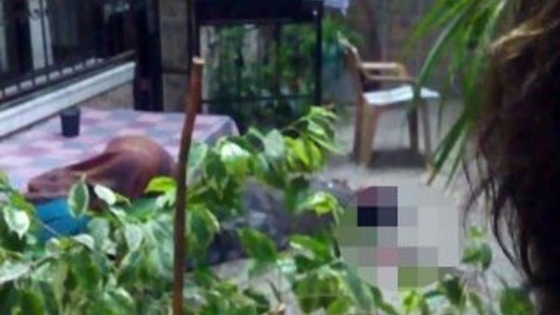 Şeker komasına giren yaşlı kadın, beton zemine düştü