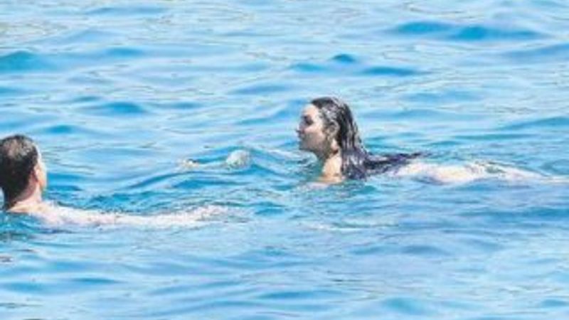 Ahu Yağtu denizde panik yaptı