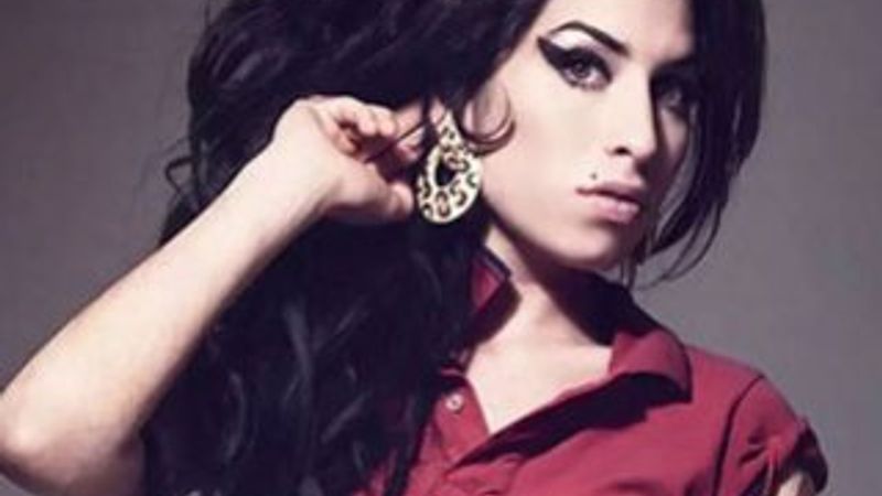 Amy Winehouse kimdir