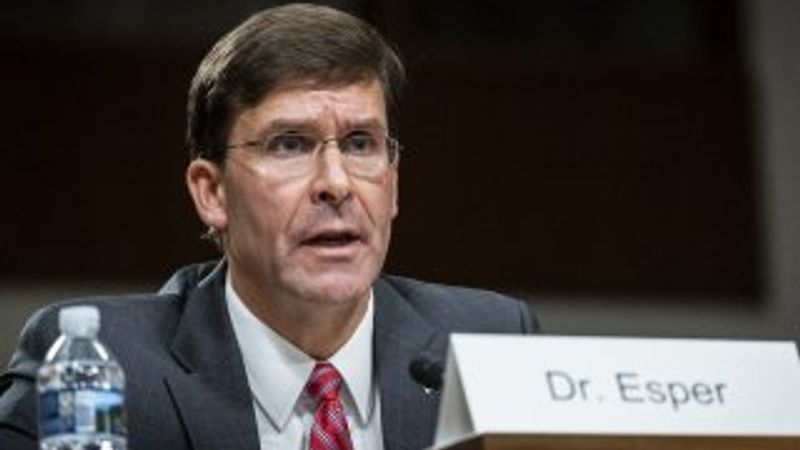 Mark Esper Pentagon'un yeni patronu oldu
