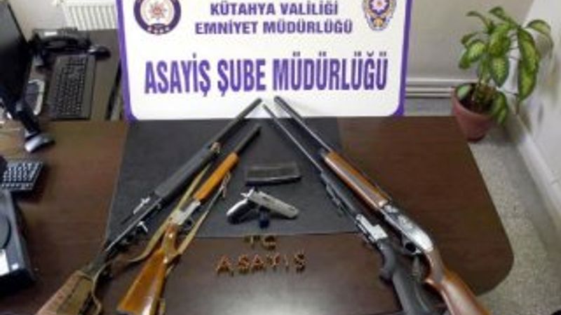 Kütahya'da ruhsatsız silah operasyonu: 8 gözaltı