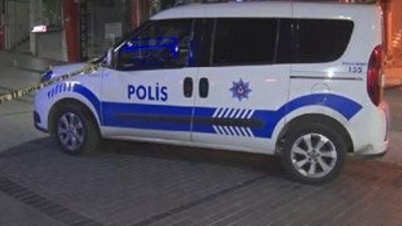 Fatih'te Cezayir uyruklu bir kişi öldürüldü 