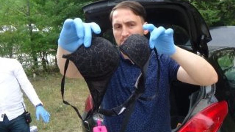 Antalya'da sütyenli düzenekle soygun 'pes' dedirtti