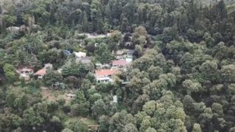 Adnan Oktar'ın malikanesi moloz yığınına döndü