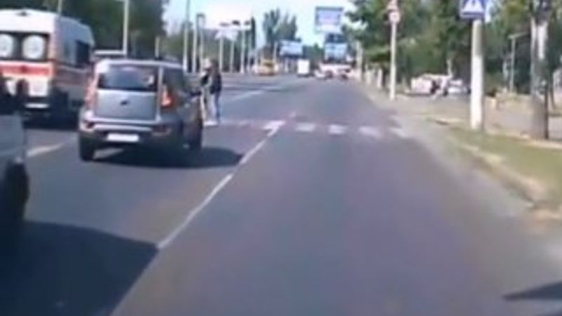 Ukrayna'da yaya geçidinde ambulans faciası