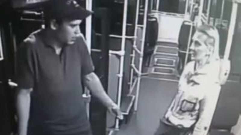 Rus yolcudan kadın kondüktöre yumruk