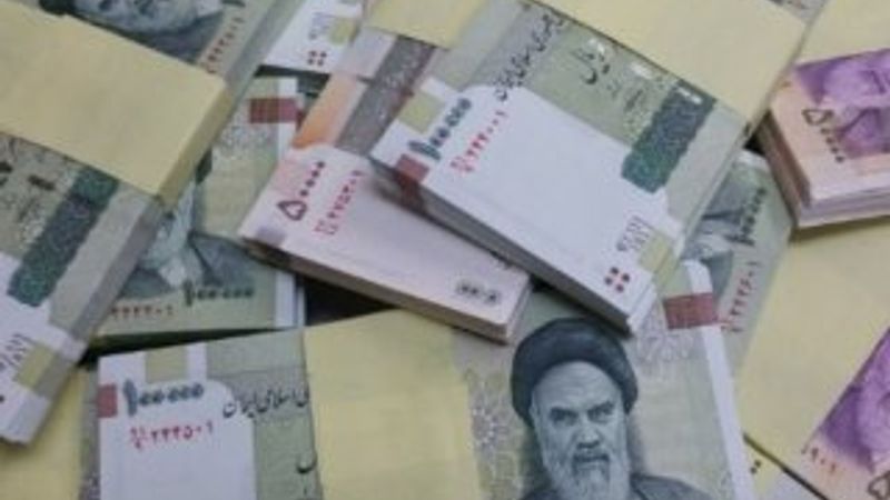 İran, riyalden 4 sıfır atıyor