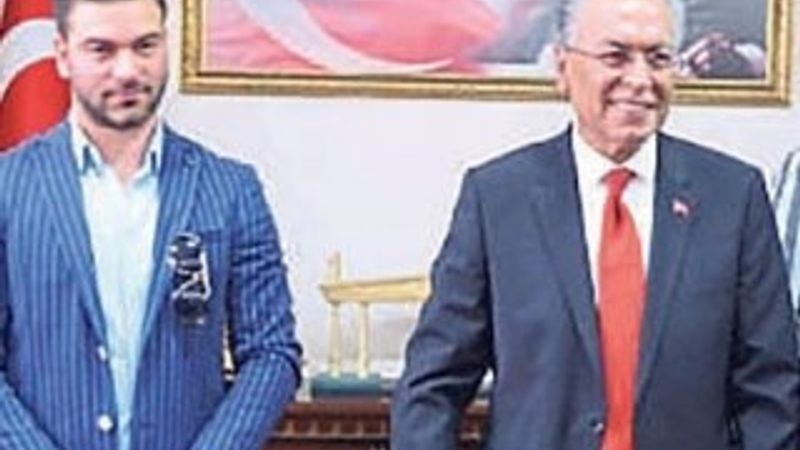 Belediye başkanı özel şoförünü başkan yardımcısı yaptı