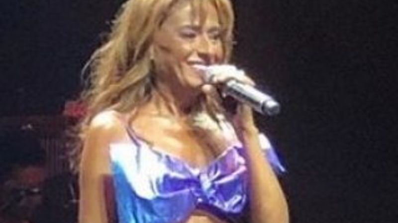 Yıldız Tilbe'nin ilginç tarzı