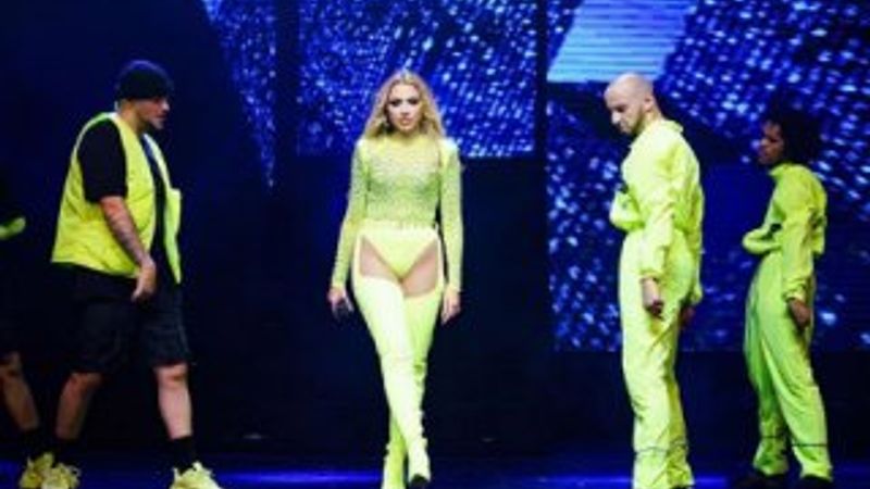 Hadise'den yeni paylaşım