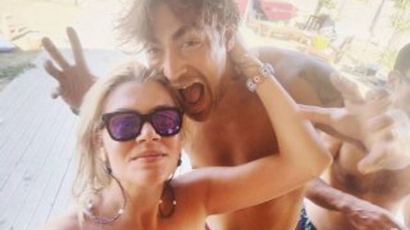 Sarp Levendoğlu'ndan aşk paylaşımı