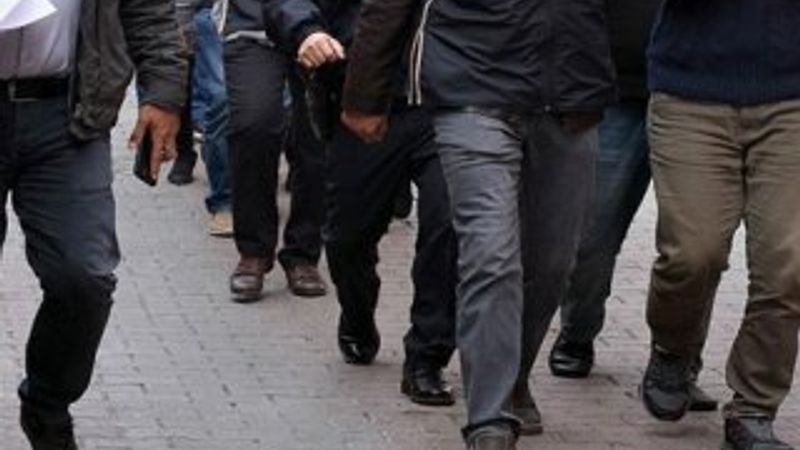 Eski Hava Kuvvetleri Komutanlığı'nda FETÖ'den 15 gözaltı